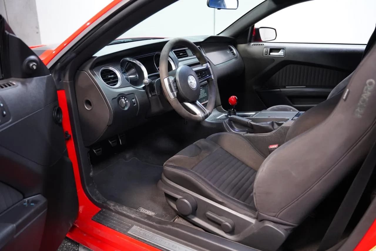 2013 Ford Mustang Boss 302 - Thumbnail 4