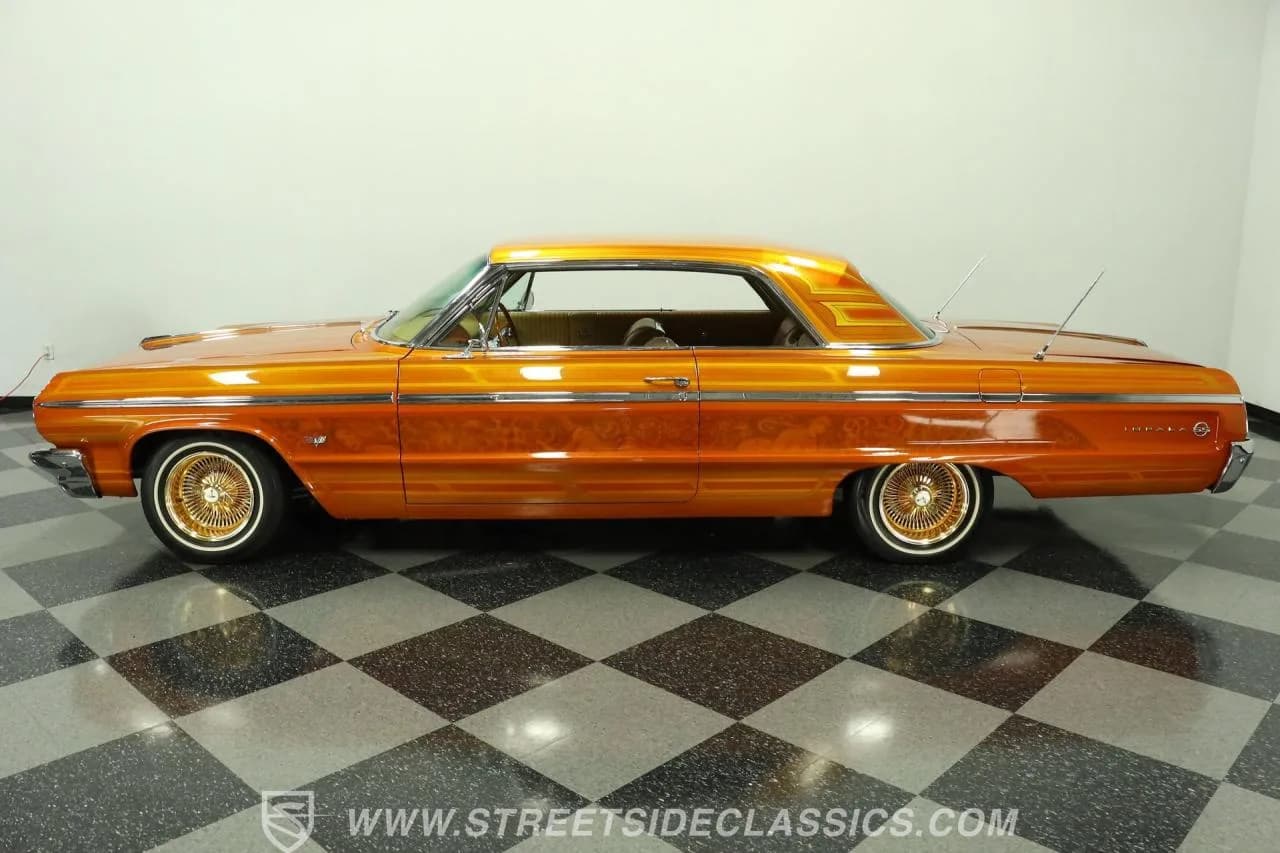 1964 Chevrolet Impala Lowrider - Thumbnail 2