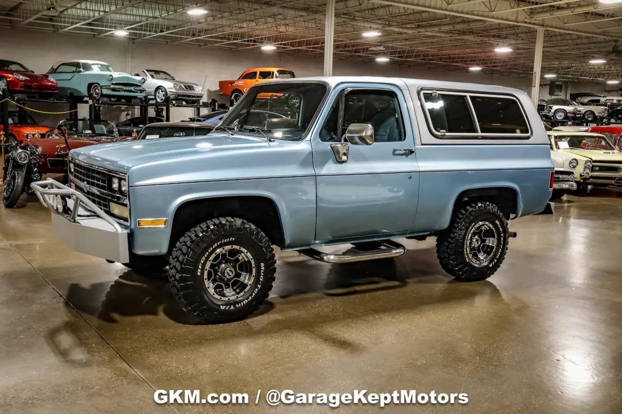 1990 Chevrolet Blazer - Thumbnail 4