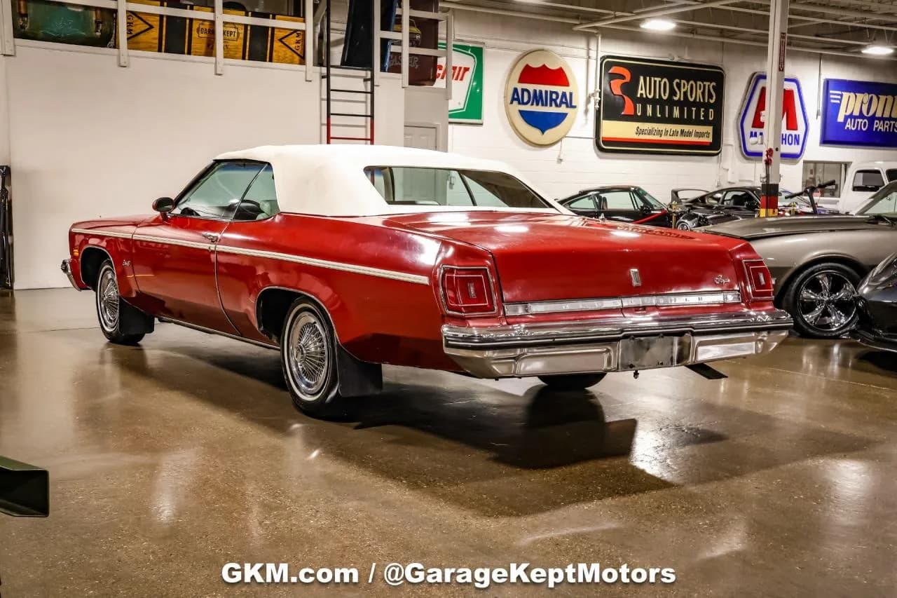 1975 Oldsmobile Delta 88 Royale - Thumbnail 6