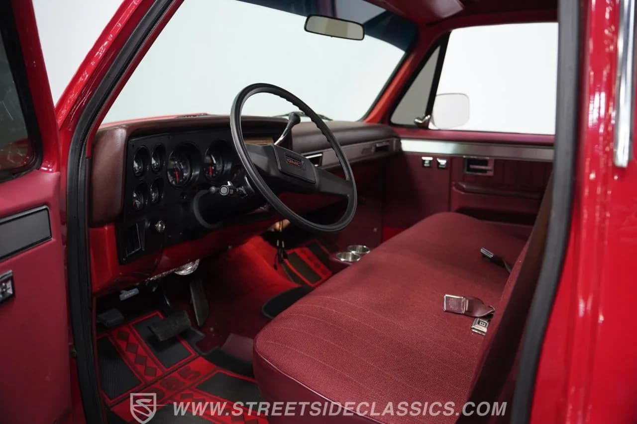 1985 GMC Sierra 1500 Classic - Thumbnail 4