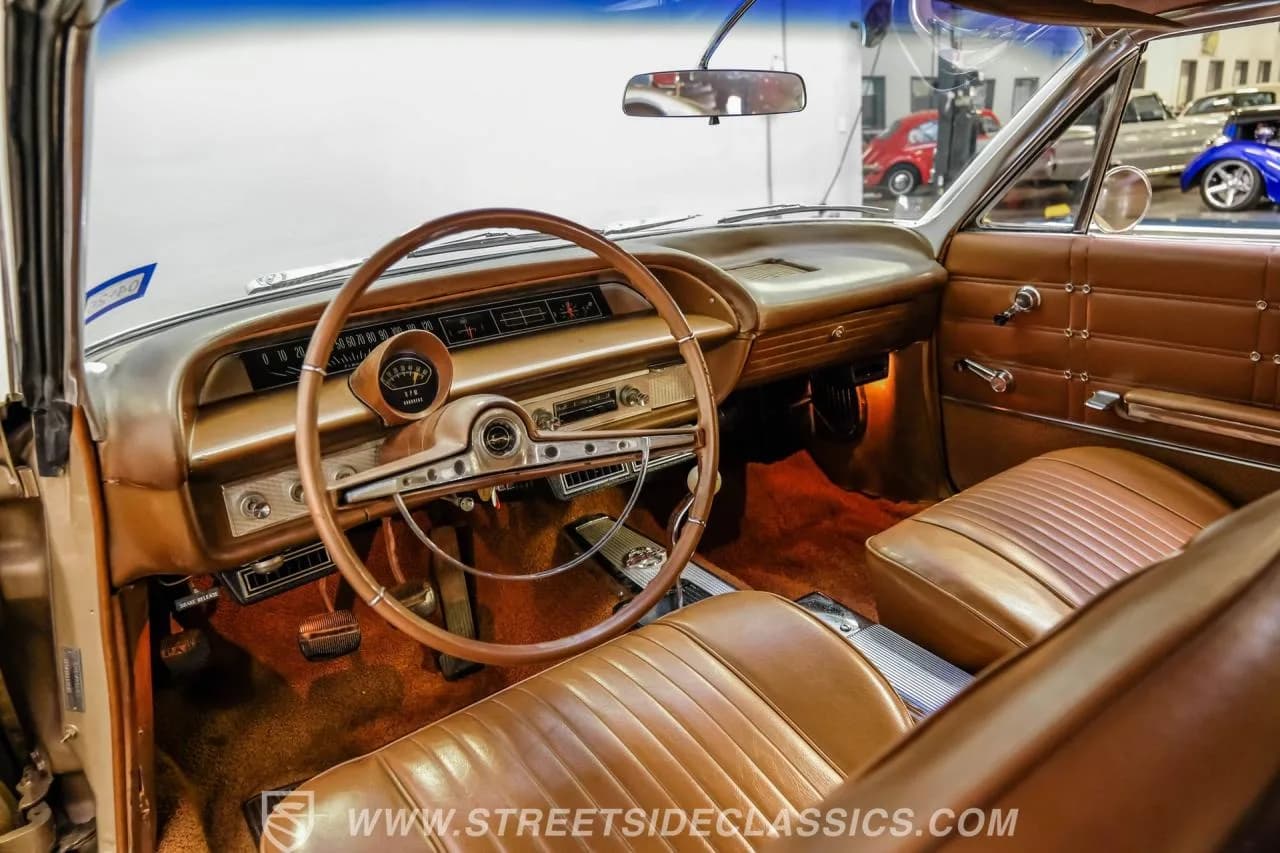 1963 Chevrolet Impala SS - Thumbnail 4