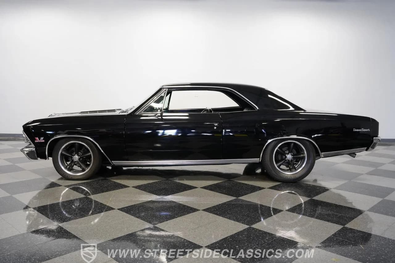 1966 Chevrolet Chevelle SS 427 - Thumbnail 8