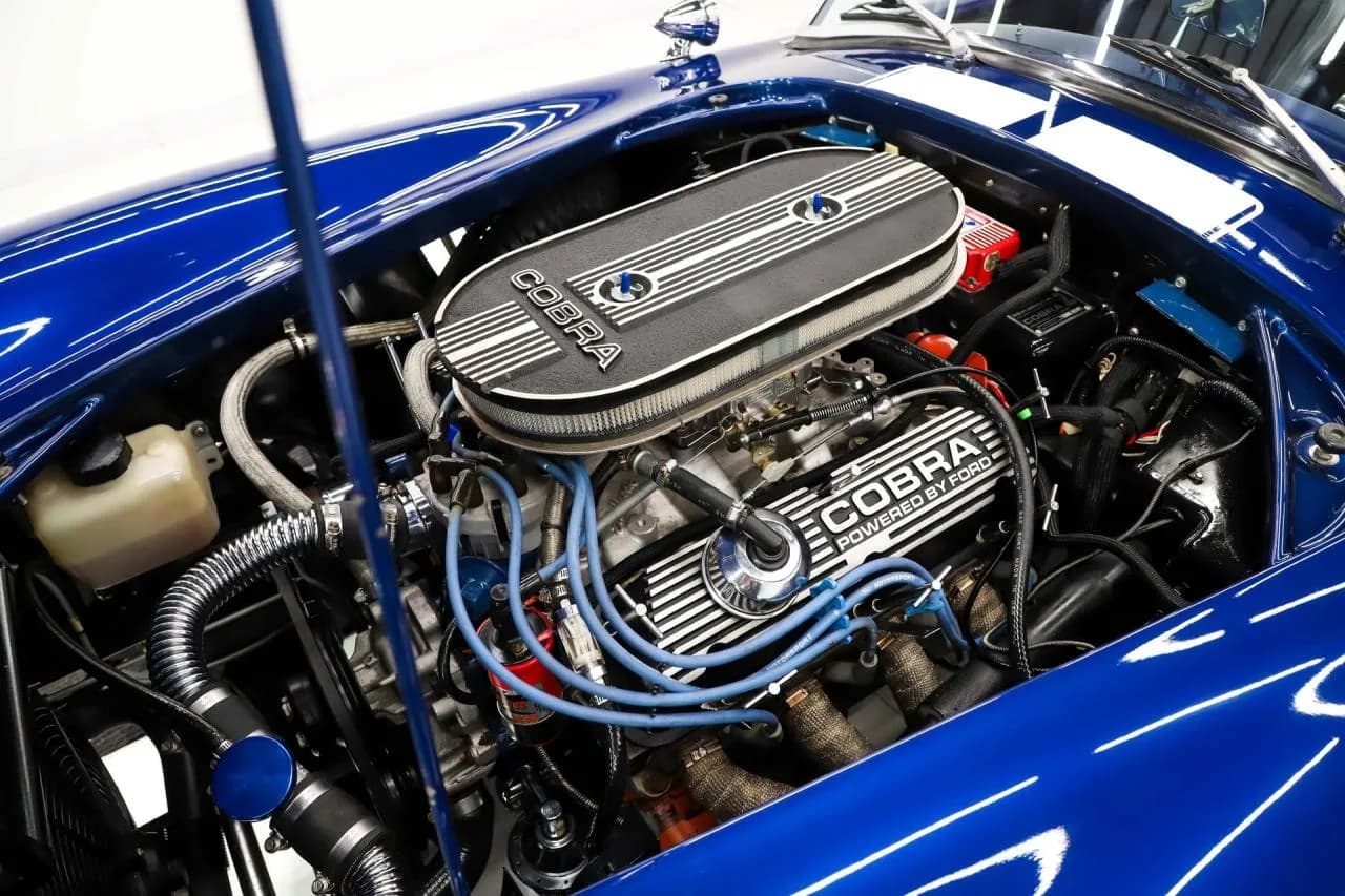 1966 Shelby Cobra - Thumbnail 5