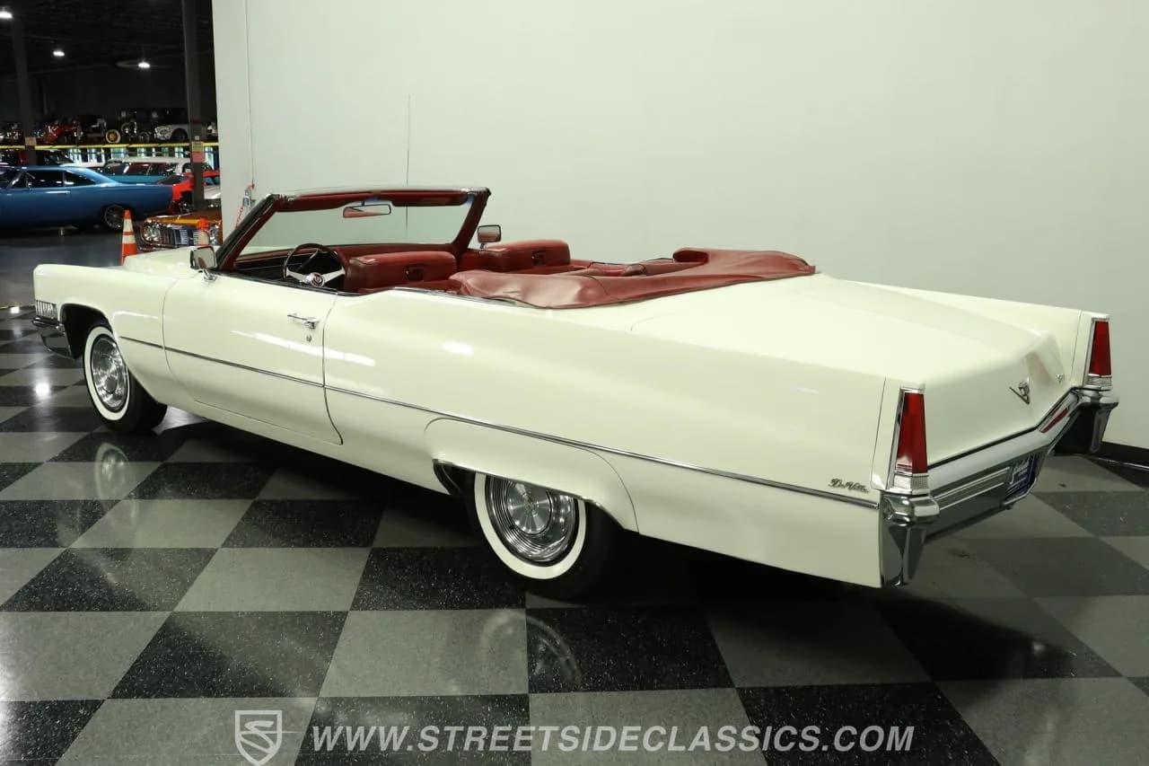1969 Cadillac DeVille Convertible - Thumbnail 7