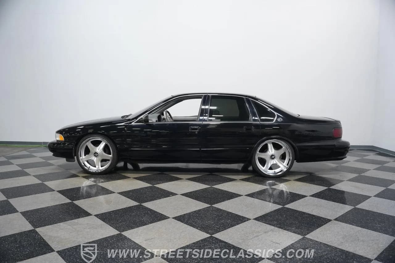 1996 Chevrolet Impala SS - Thumbnail 8