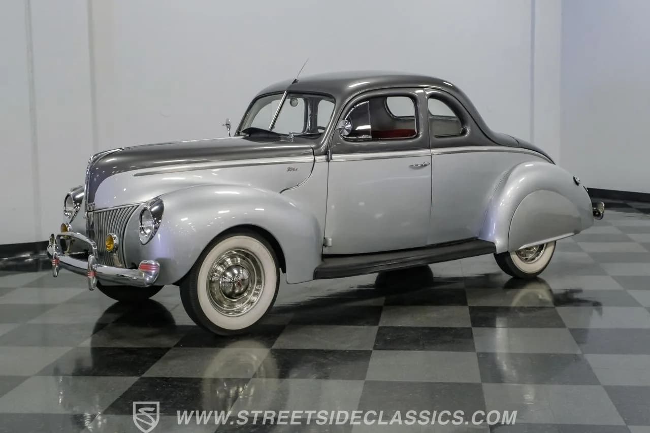 1940 Ford Deluxe Business Coupe - Thumbnail 5