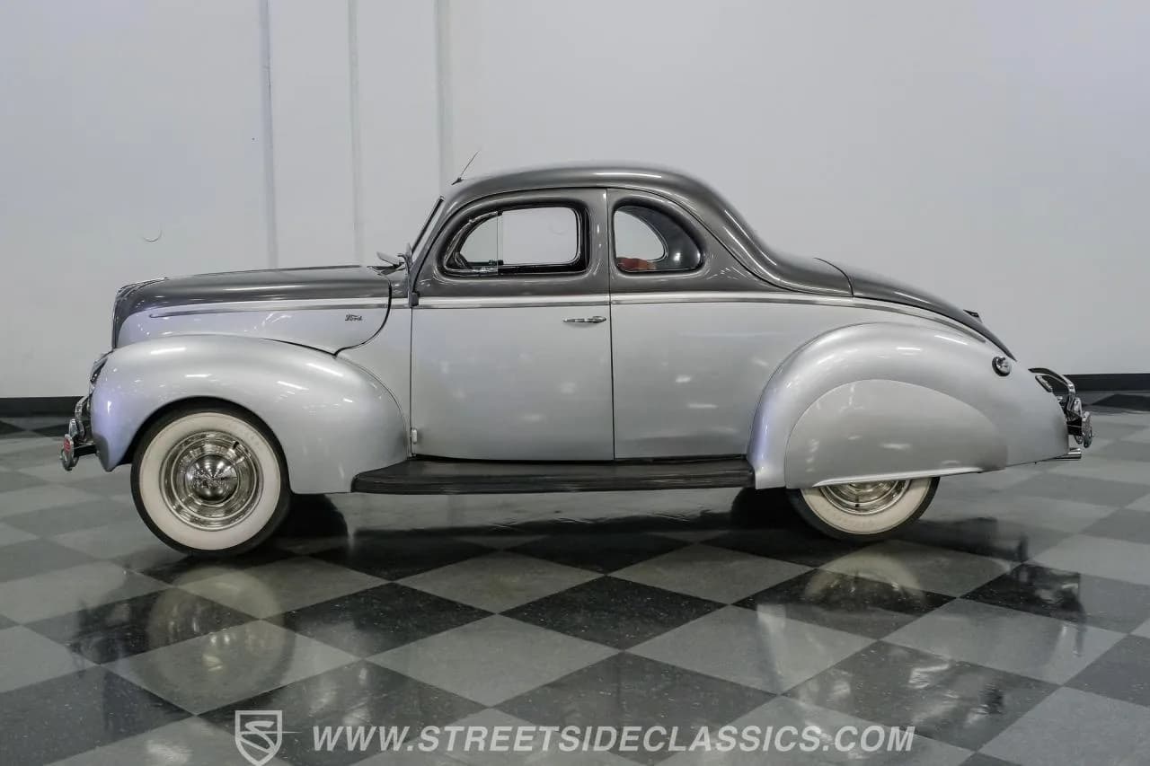 1940 Ford Deluxe Business Coupe - Thumbnail 6