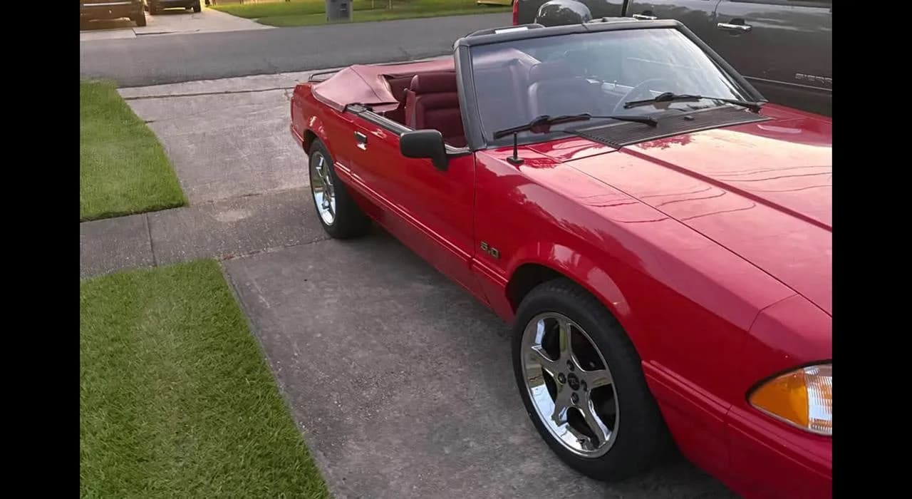1992 Ford MUSTANG LX - Thumbnail 2