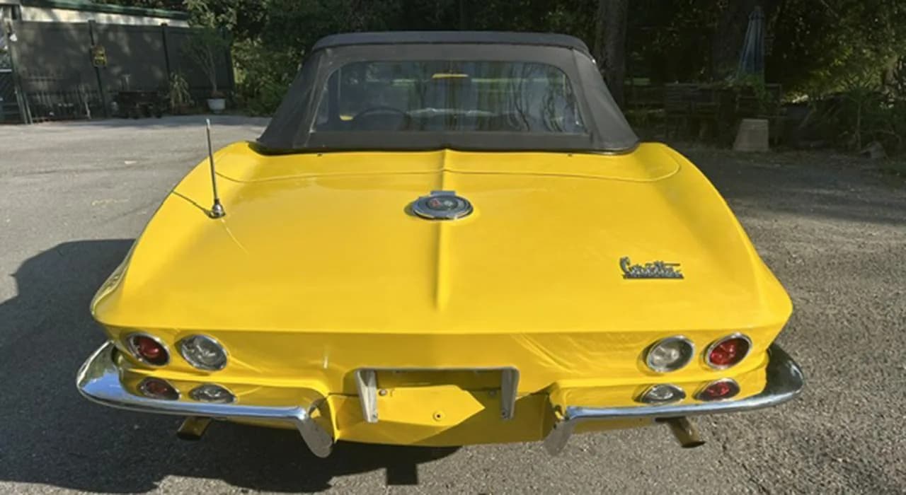 1966 Chevrolet Corvette - Thumbnail 6