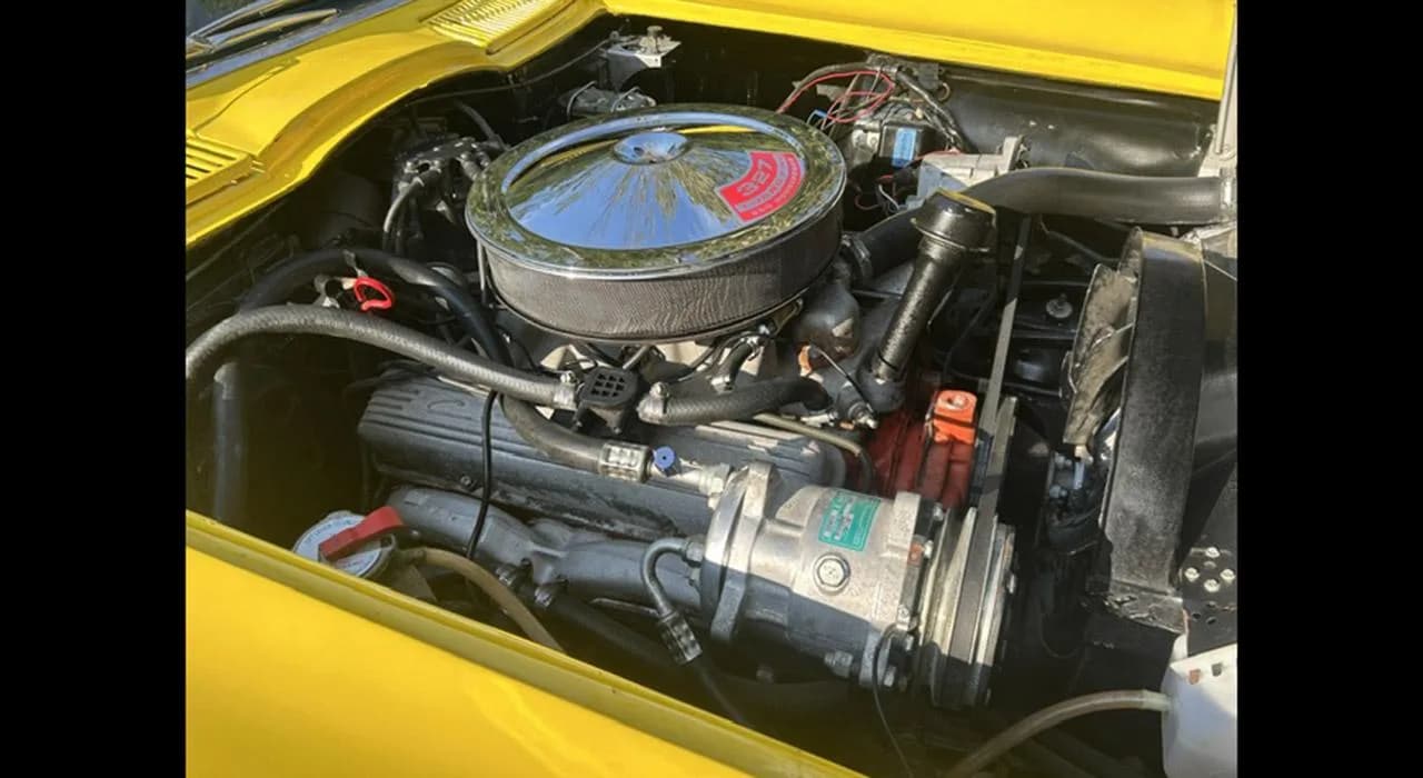 1966 Chevrolet Corvette - Thumbnail 8