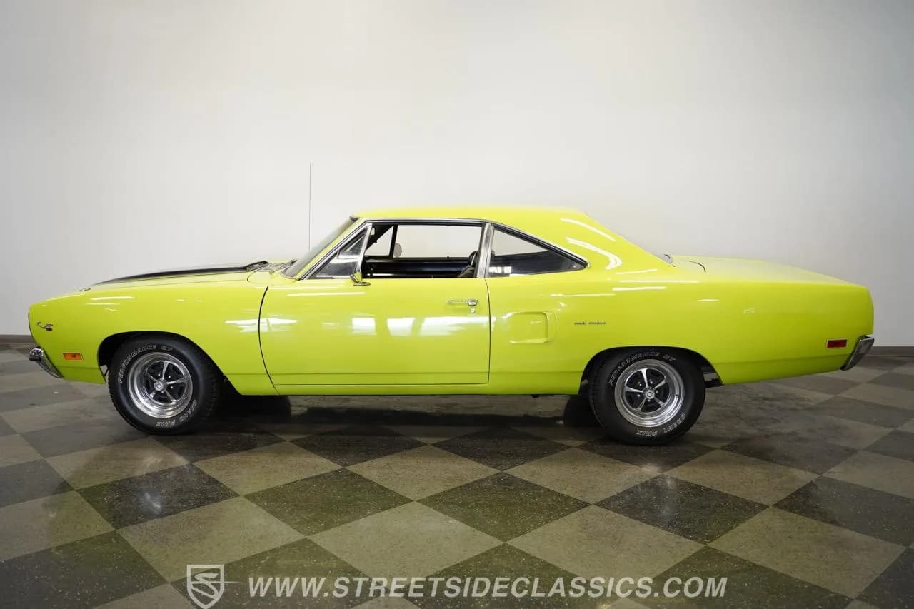 1970 Plymouth Road Runner - Thumbnail 2