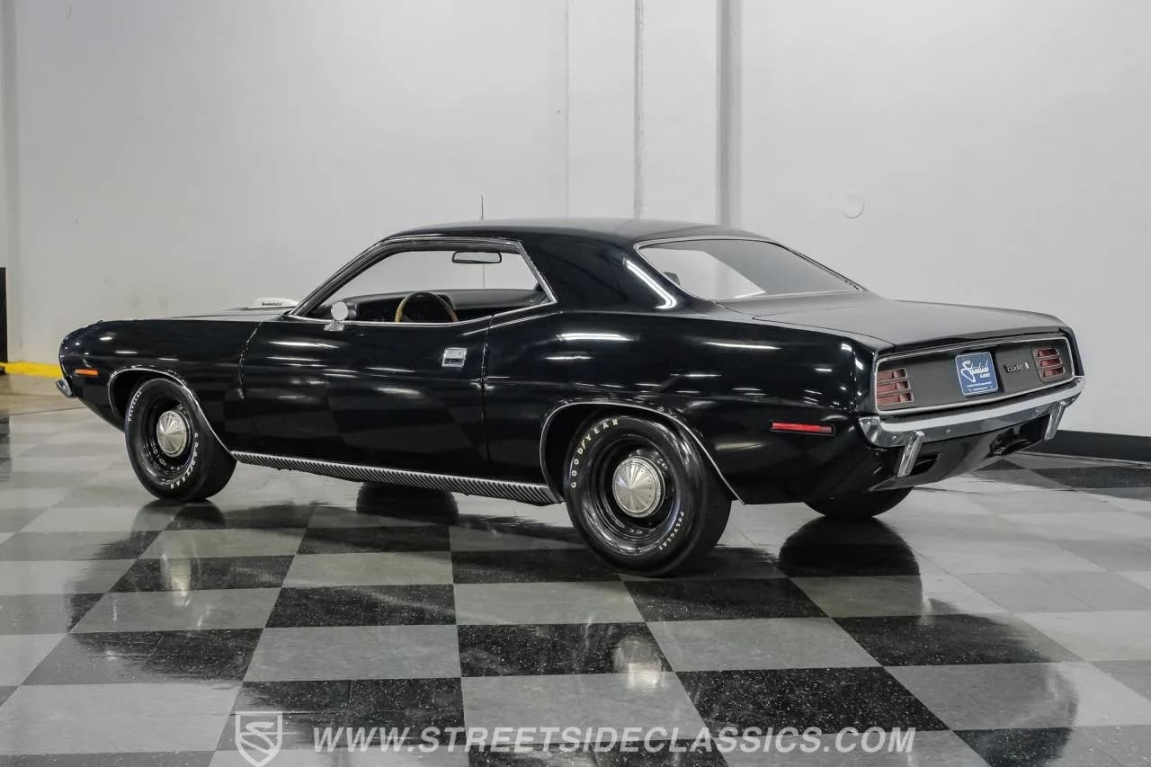 1970 Plymouth Cuda 440 6-Pack - Thumbnail 8