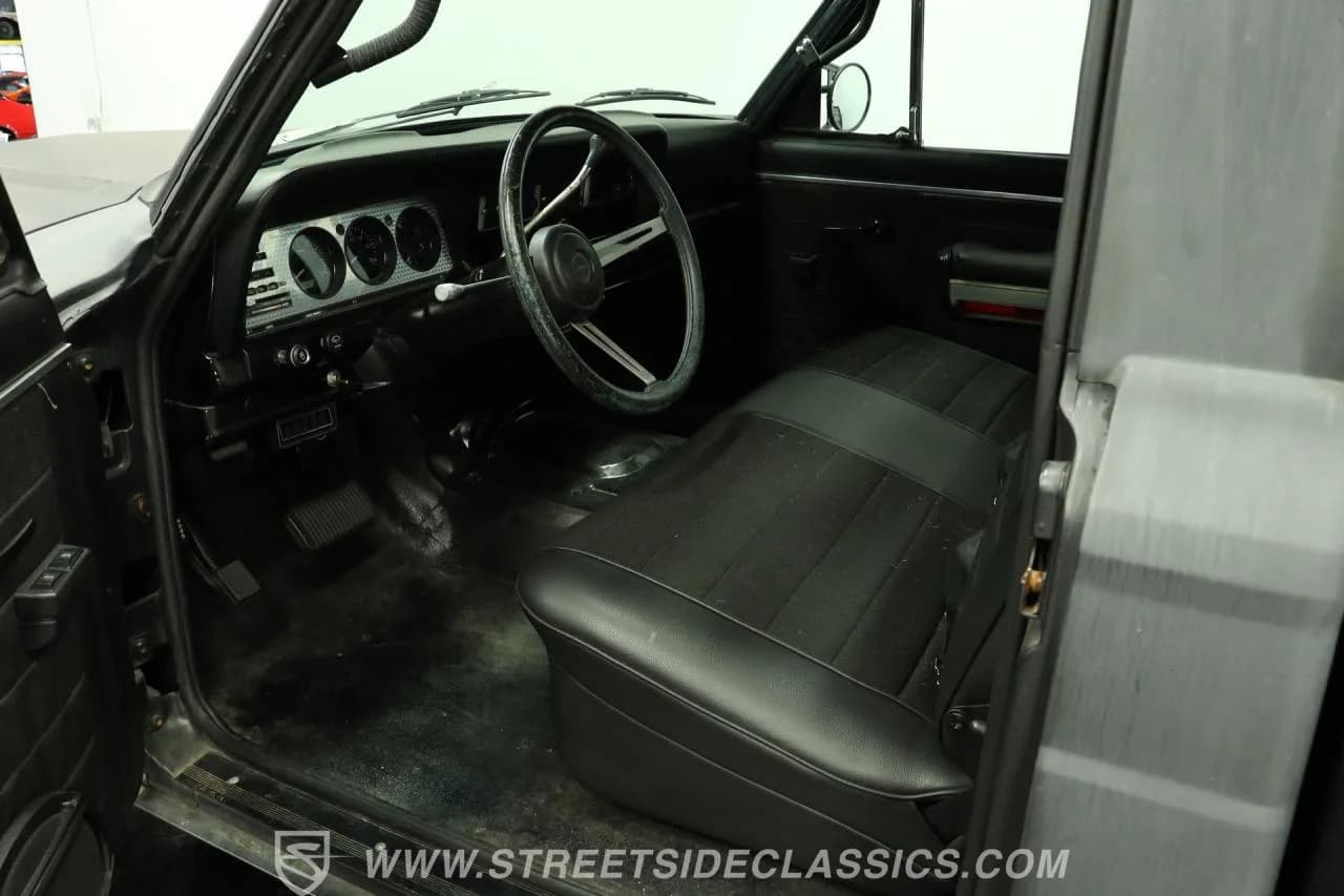 1981 Jeep J10 Honcho - Thumbnail 4