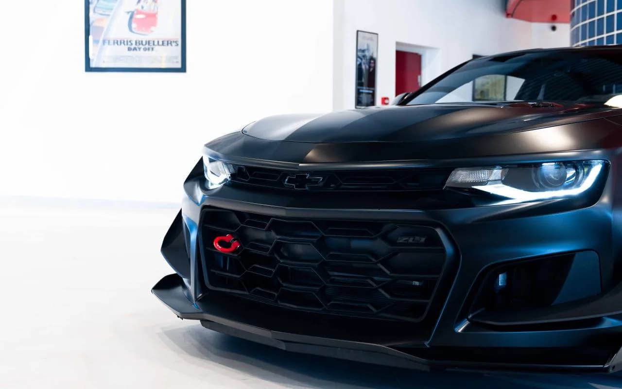2019 Chevrolet Camaro ZL1 1LE - Thumbnail 3