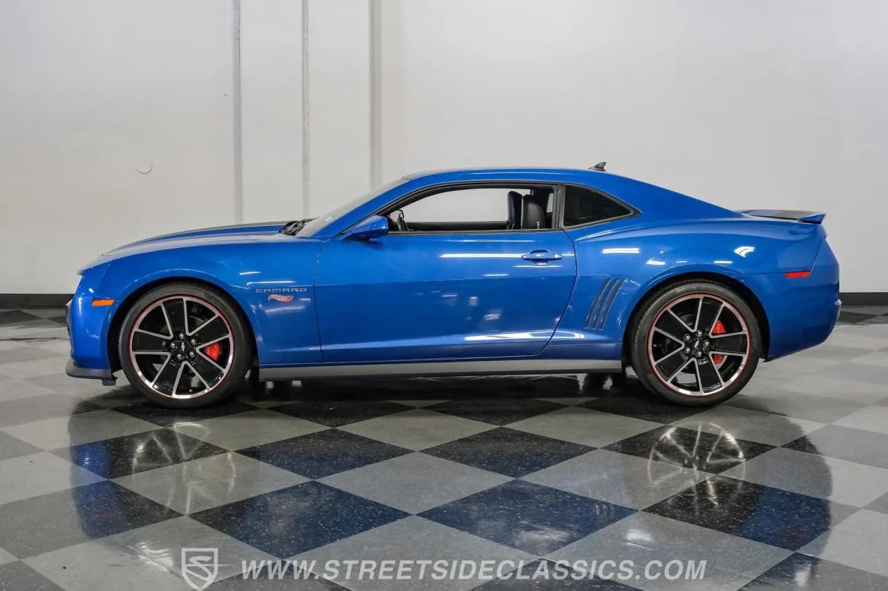 2013 Chevrolet Camaro 2LT RS Hot Wheels Edition - Thumbnail 7