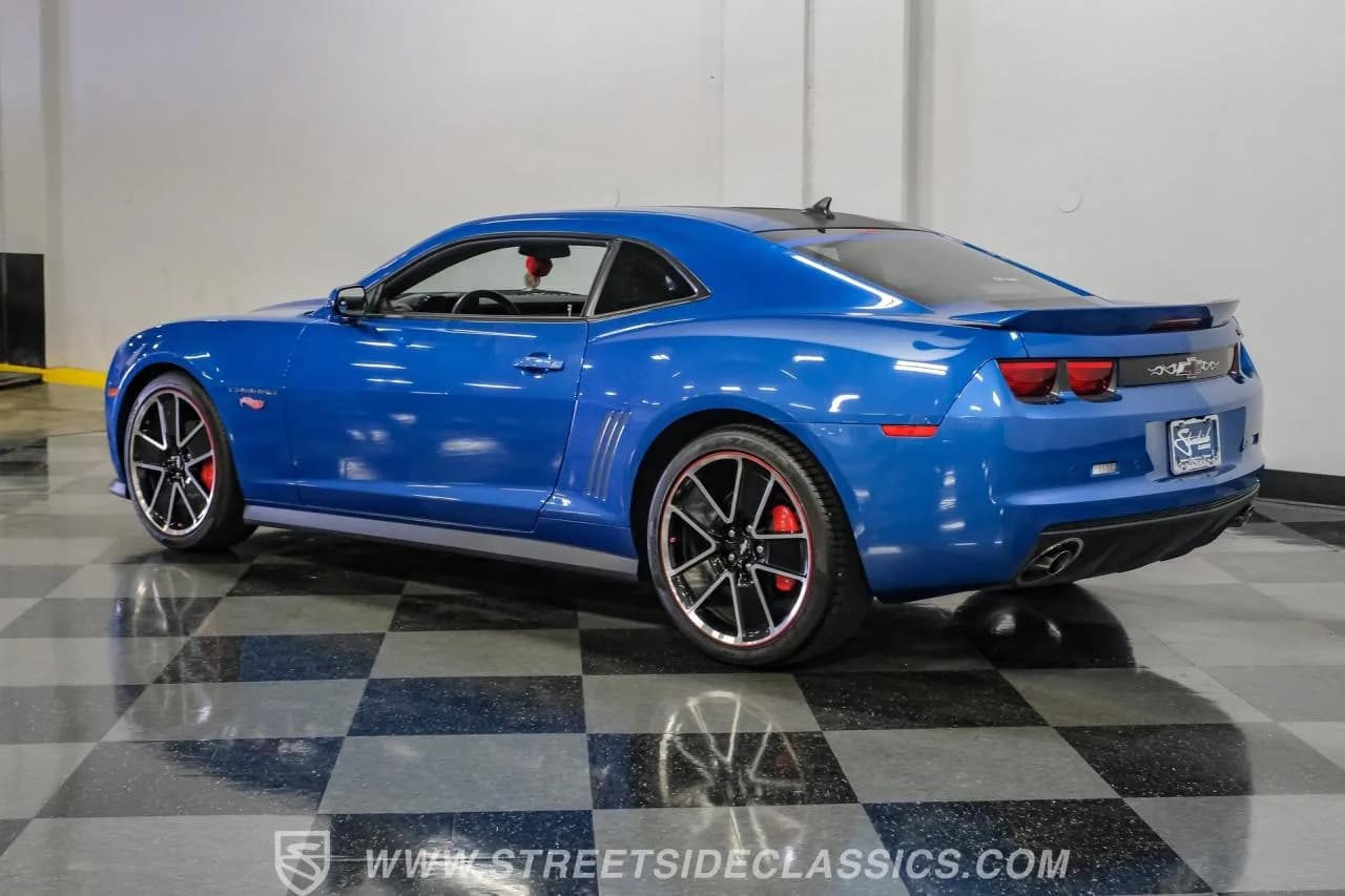2013 Chevrolet Camaro 2LT RS Hot Wheels Edition - Thumbnail 8