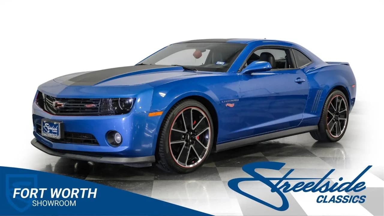 2013 Chevrolet Camaro 2LT RS Hot Wheels Edition