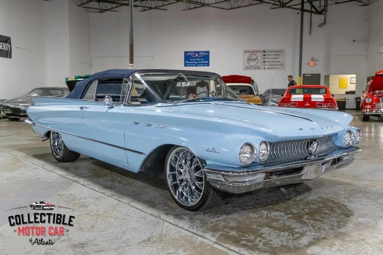 1960 Buick LeSabre - Thumbnail 5