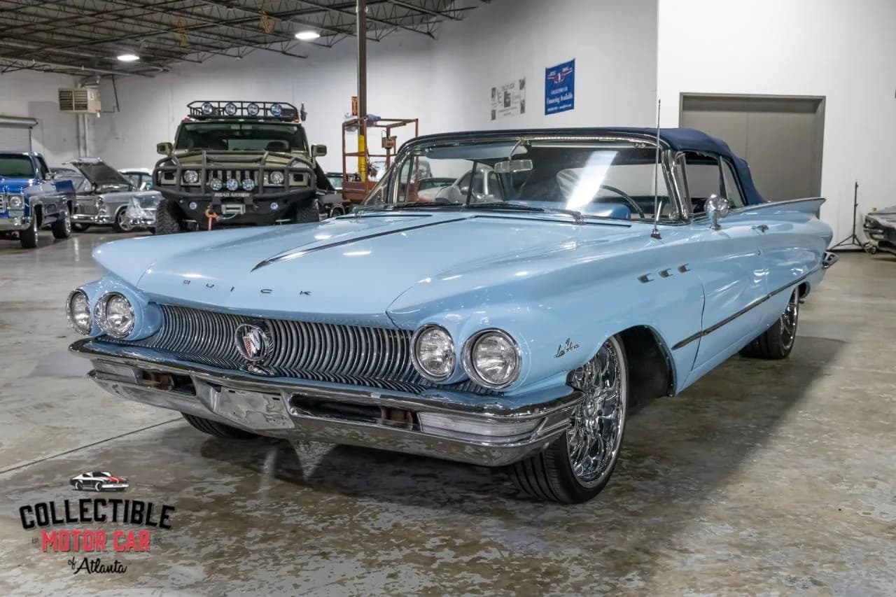 1960 Buick LeSabre - Thumbnail 2