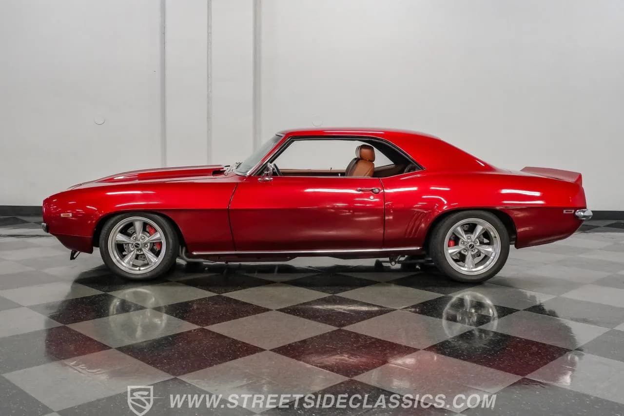 1969 Chevrolet Camaro 427 - Thumbnail 2
