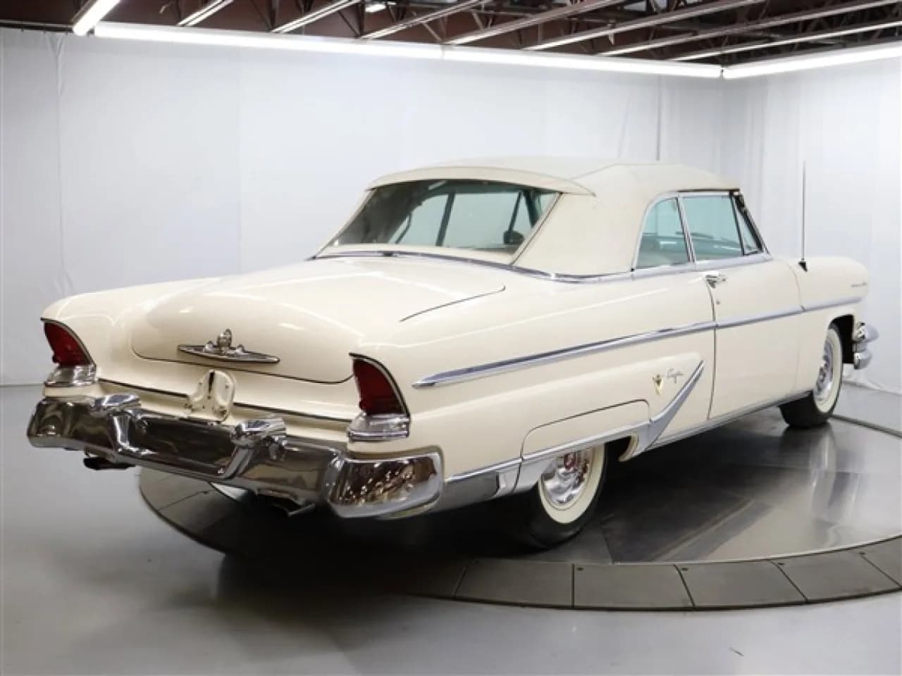 1955 Lincoln Capri - Thumbnail 7
