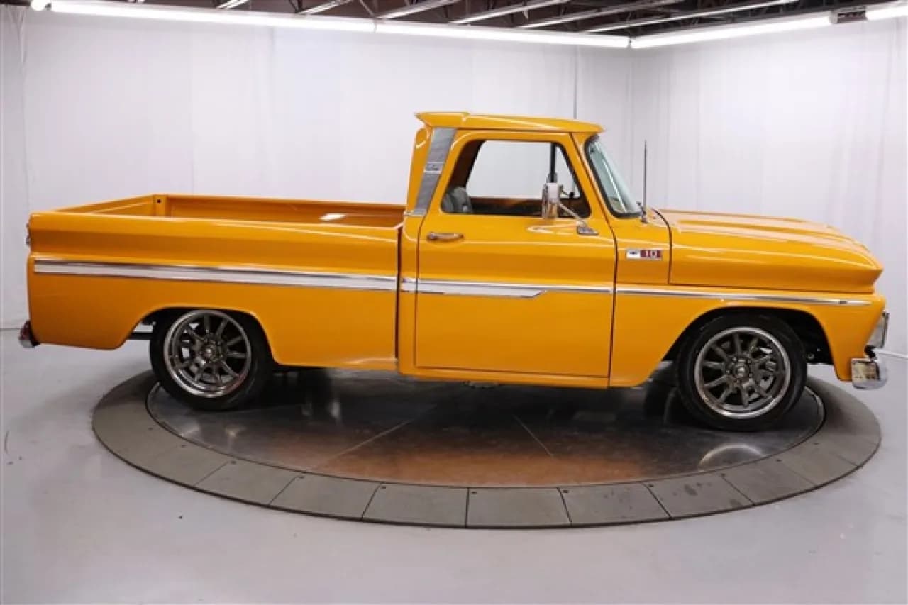 1965 Chevrolet C-10 - Thumbnail 8