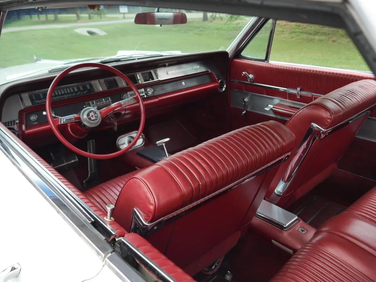 1963 Oldsmobile Starfire - Thumbnail 5