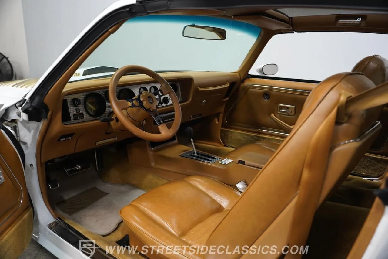 1979 Pontiac Firebird Trans Am - Thumbnail 4