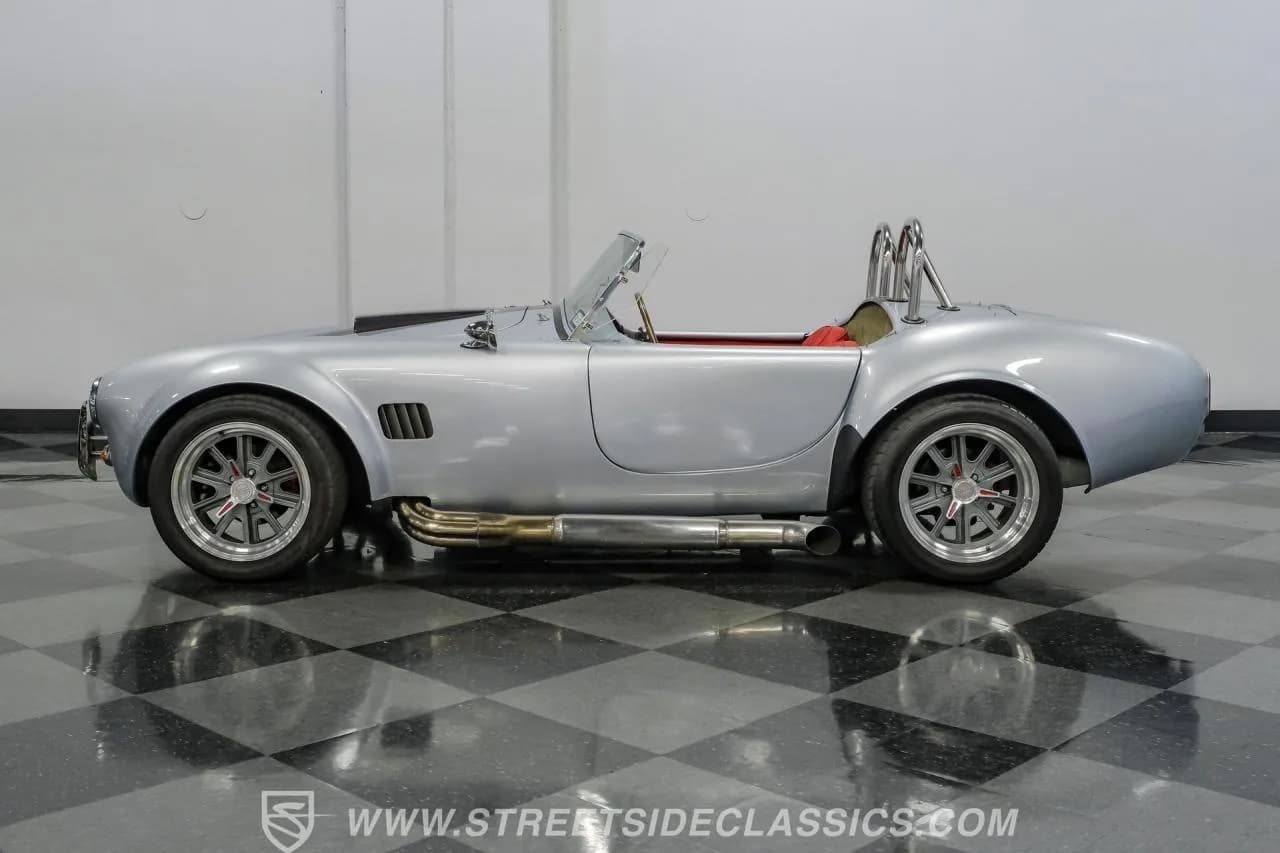 1967 Shelby Cobra Everett-Morrison - Thumbnail 8