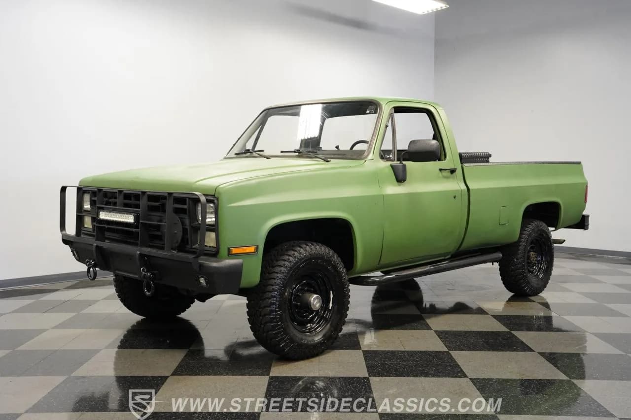 1986 Chevrolet D30 M1008 CUCV 4X4 Diesel - Thumbnail 6