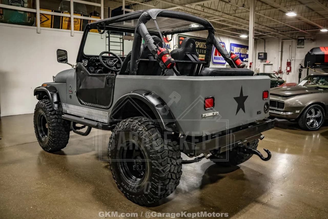 1977 Jeep CJ-7 - Thumbnail 6