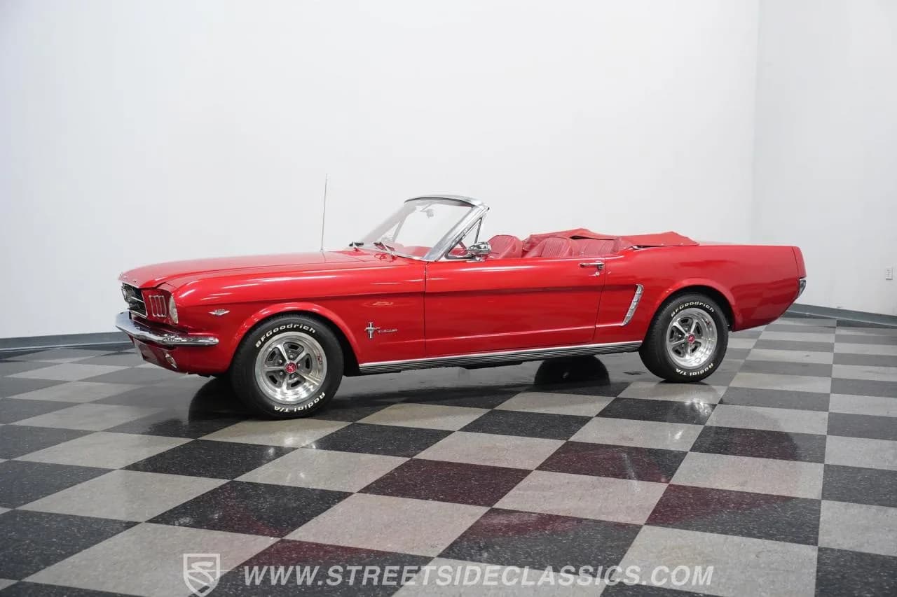 1965 Ford Mustang Convertible - Thumbnail 7