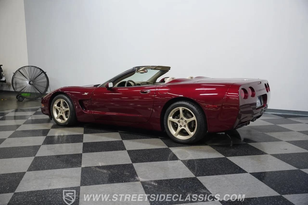2003 Chevrolet Corvette 50th Anniversary Convertible - Thumbnail 8
