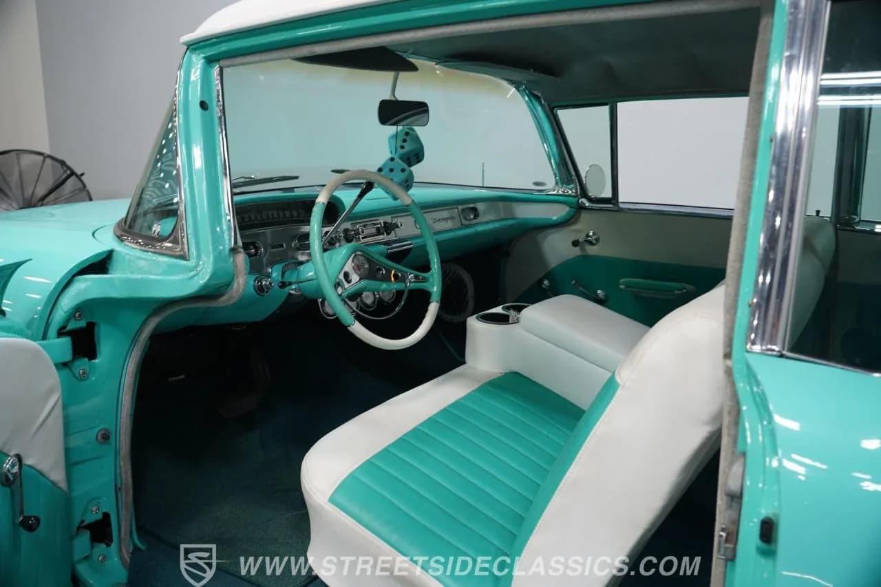 1958 Chevrolet Biscayne - Thumbnail 4