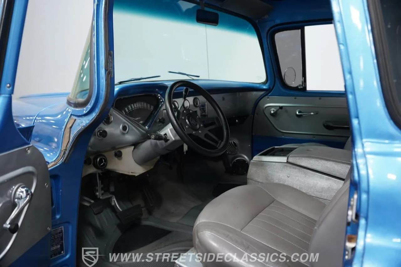 1957 Chevrolet 3100 Big Window - Thumbnail 4