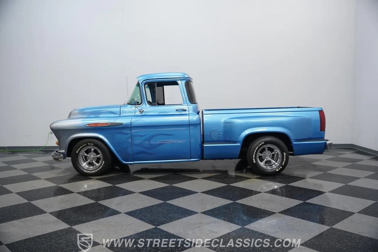 1957 Chevrolet 3100 Big Window - Thumbnail 8