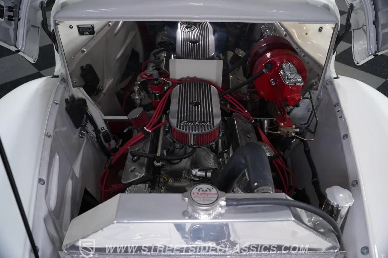 1952 Ford F-1 Roadster Pickup - Thumbnail 3