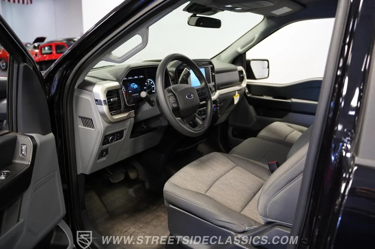 2021 Ford F-150 XL Supercharged 4x4 - Thumbnail 4