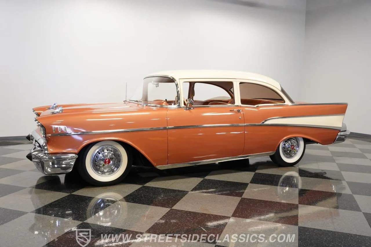 1957 Chevrolet Bel Air Restomod - Thumbnail 7