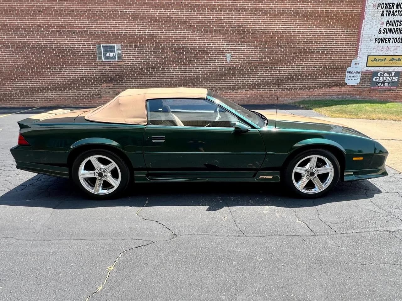 1992 Chevrolet Camaro RS 25th Anniversary - Thumbnail 4
