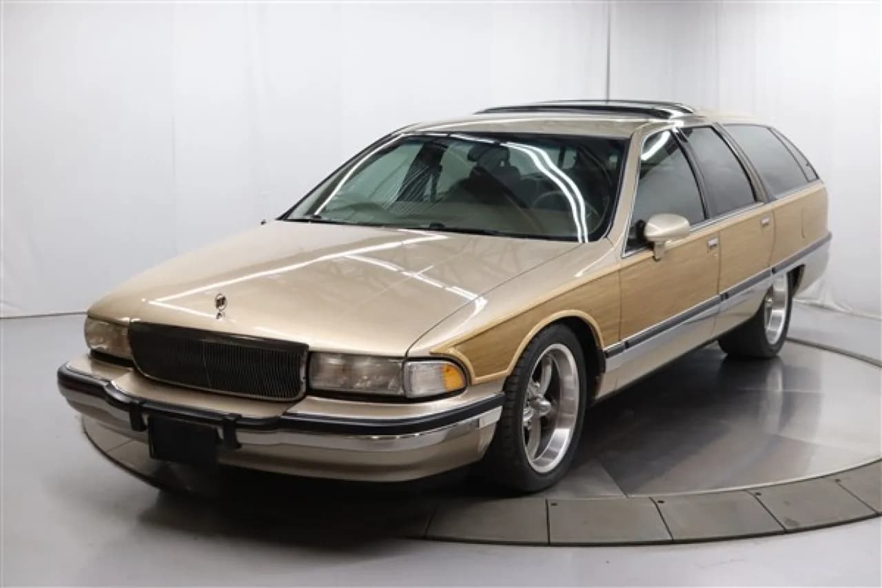 1993 Buick Roadmaster Estate - Thumbnail 2