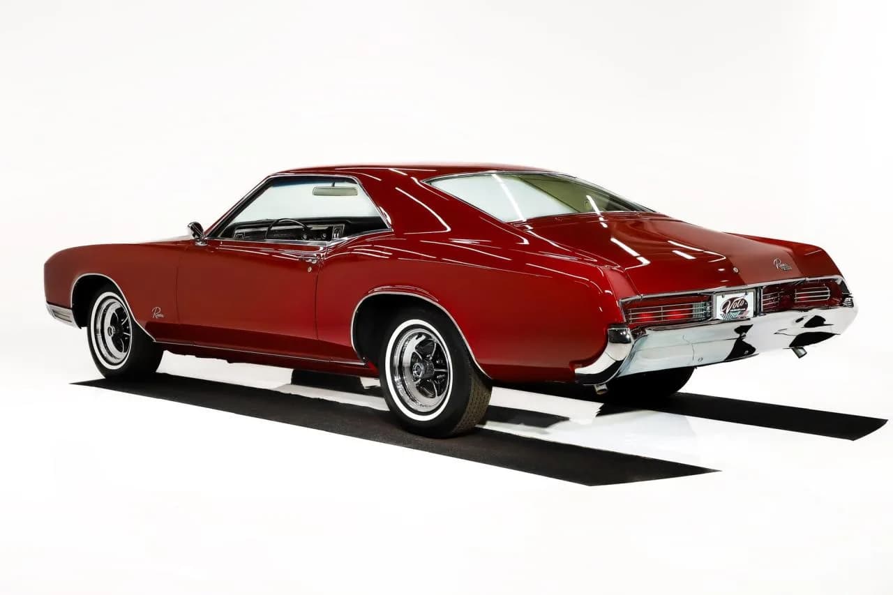 1967 Buick Riviera - Thumbnail 6