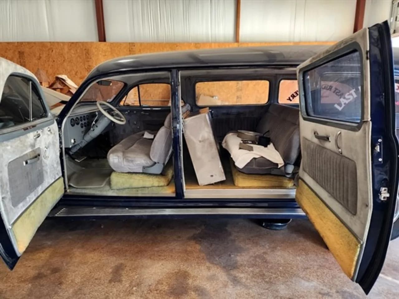 1940 Cadillac Hearse - Thumbnail 7