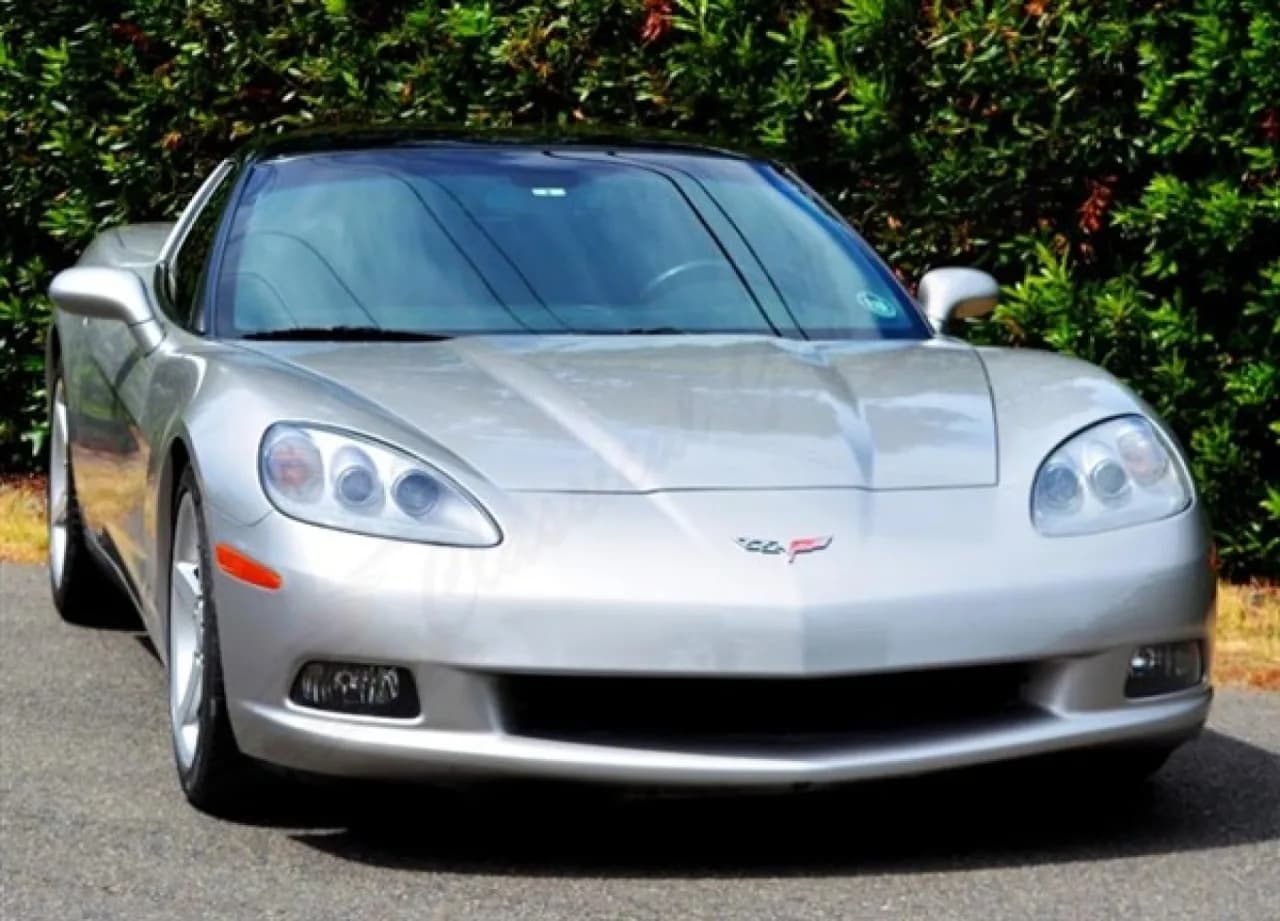 2007 Chevrolet Corvette - Thumbnail 3