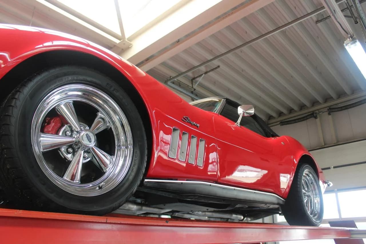 1969 Corvette C3 Stingray Convertible &ldquo;A show-quality paint job&rdquo; - Thumbnail 8