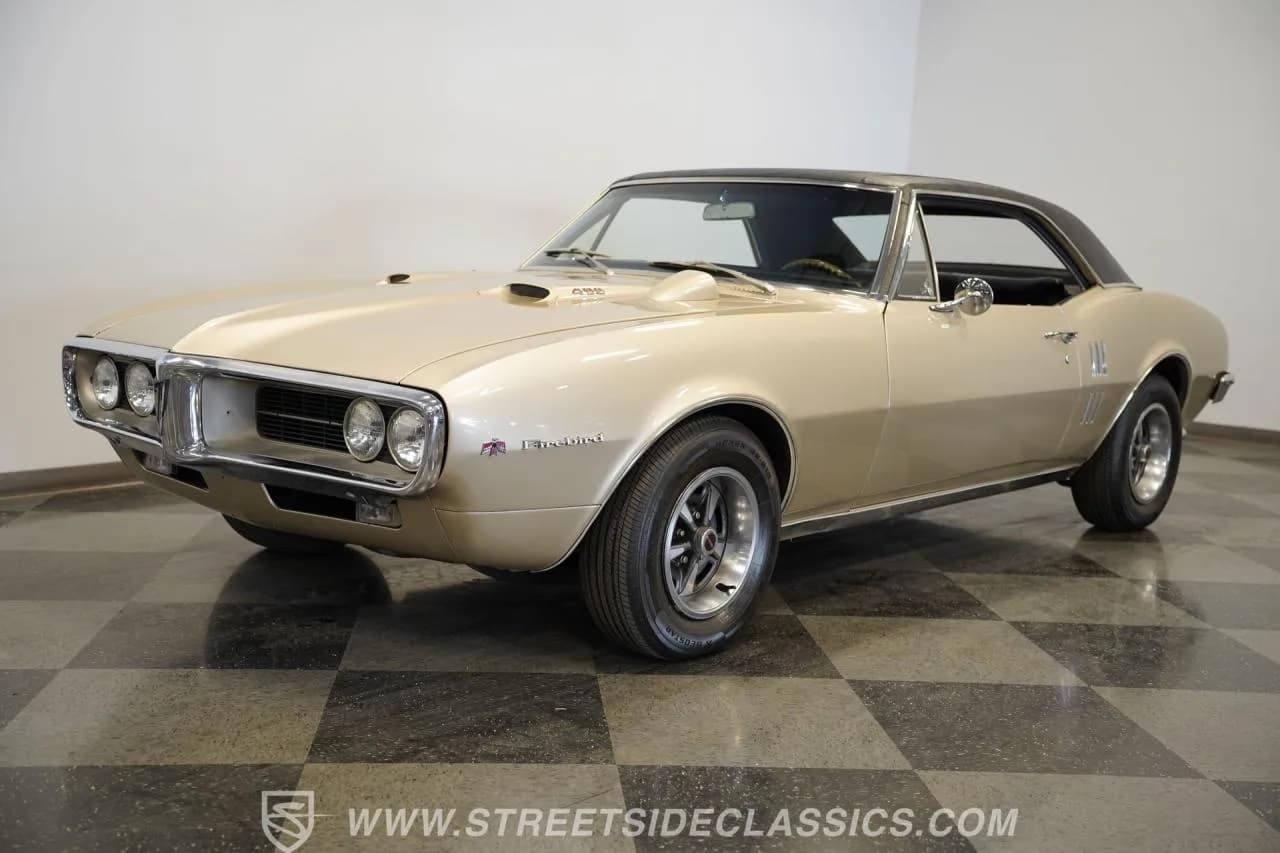 1967 Pontiac Firebird 400 - Thumbnail 6