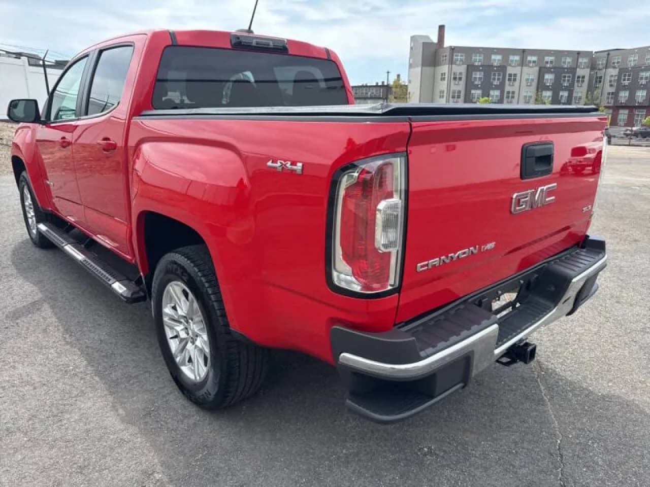 2019 GMC Canyon SLE - Thumbnail 8