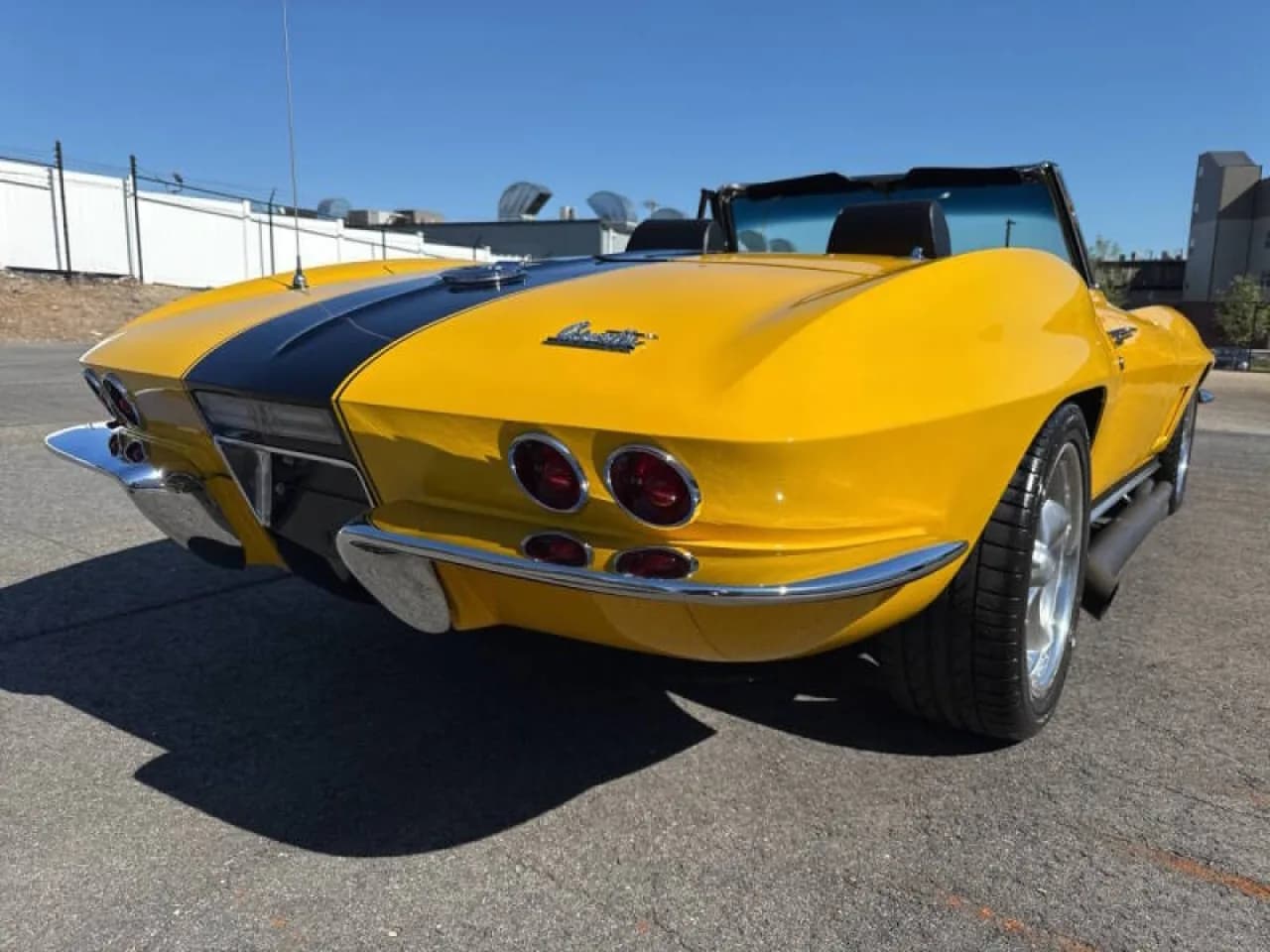 1967 Chevrolet Corvette - Thumbnail 5