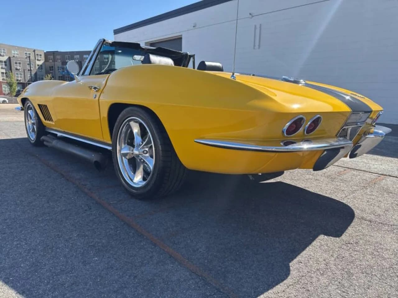1967 Chevrolet Corvette - Thumbnail 8